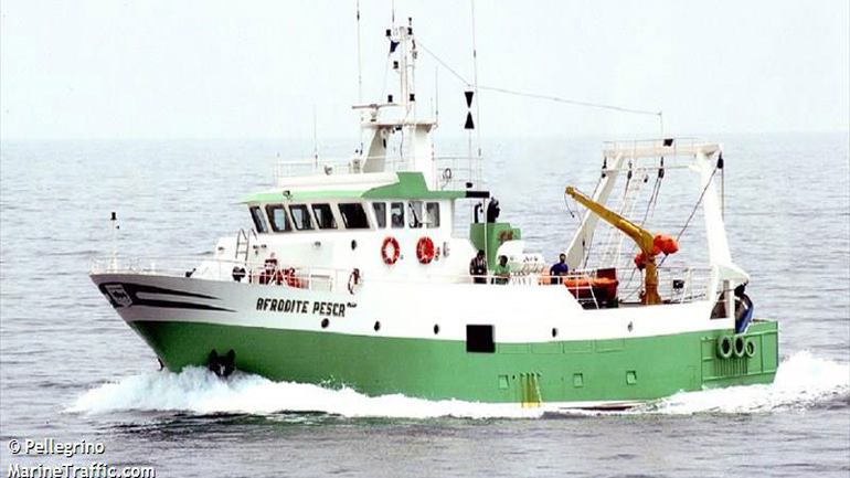 Κατασχέθηκαν πάνω από 5 τόνοι ψαριών από ανεμότρατα με Ιταλική σημαία